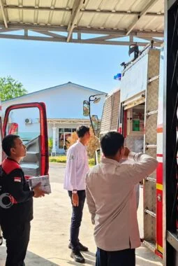 Kemarau Berkepanjangan, PT TIMAH Bantu Pasokan Air Bersih untuk SMKN 4 Pangkalpinang